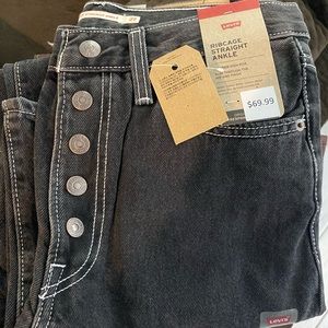 Levi’s ribcage straight ankle jeans